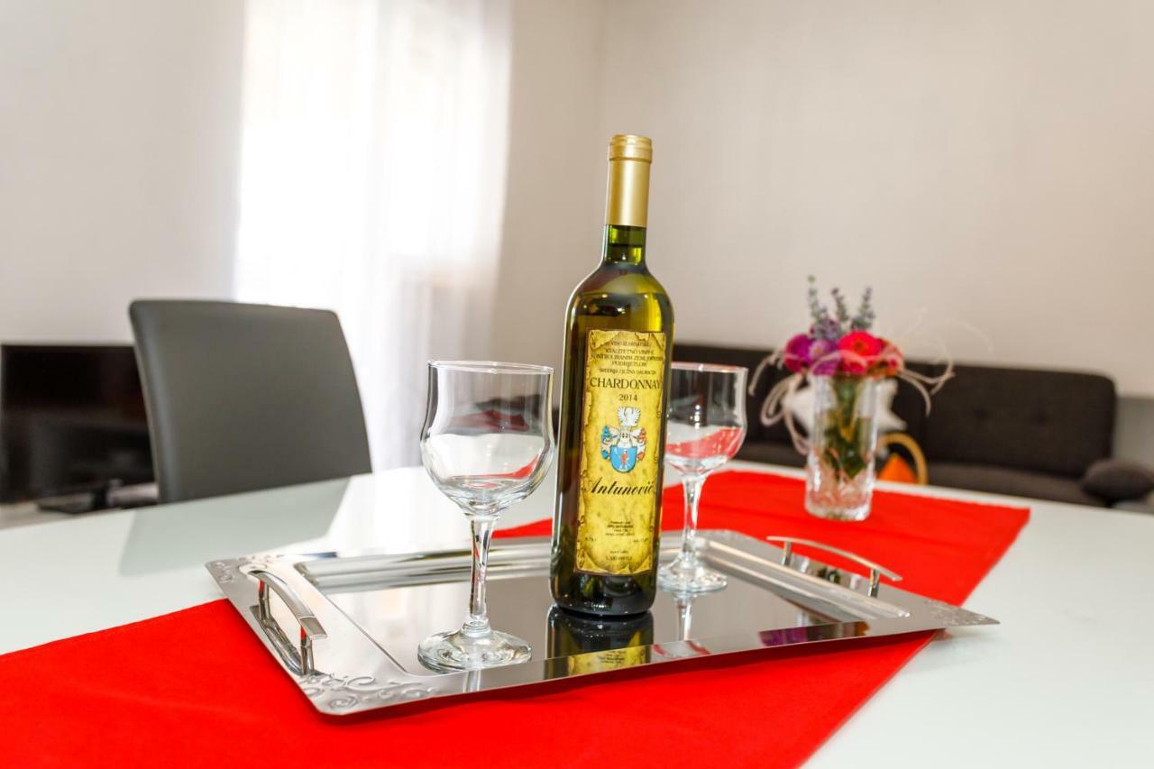 Apartman Dobrila Vrh  외부 사진
