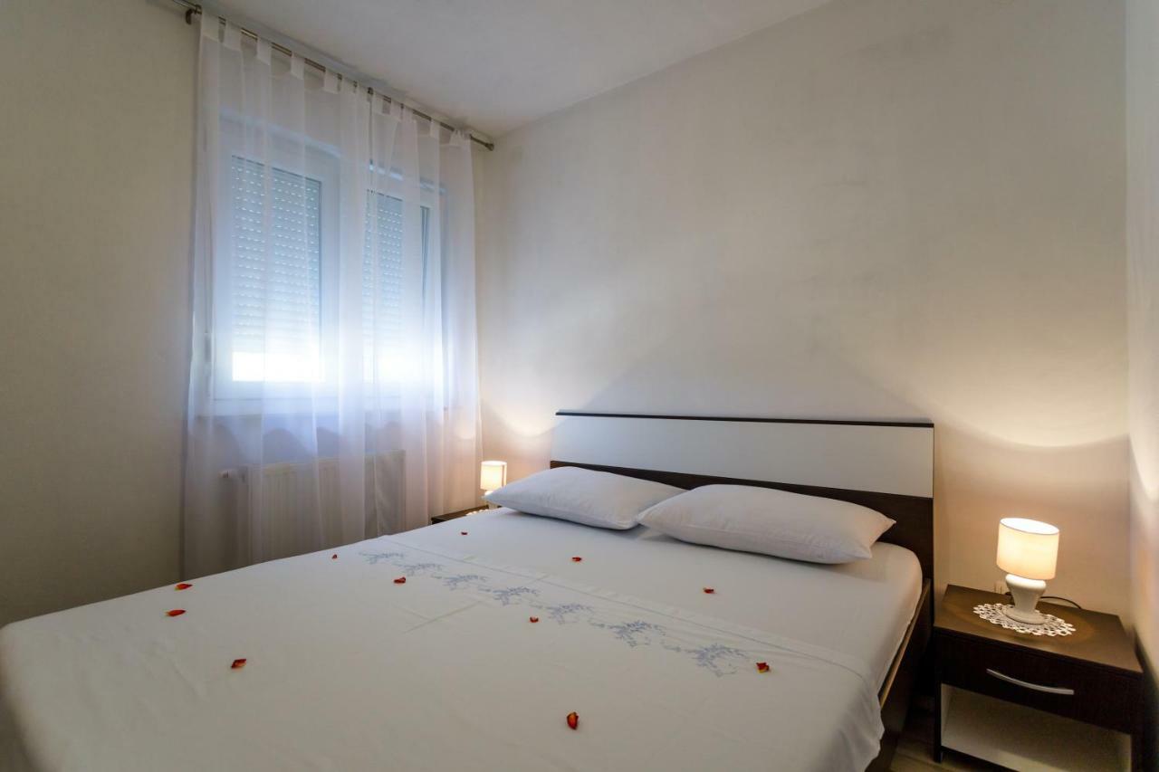 Apartman Dobrila Vrh  외부 사진