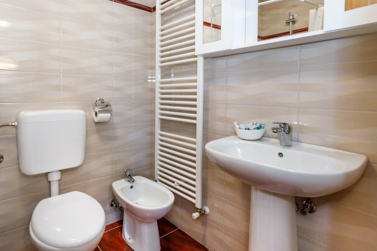 Apartman Dobrila Vrh  외부 사진